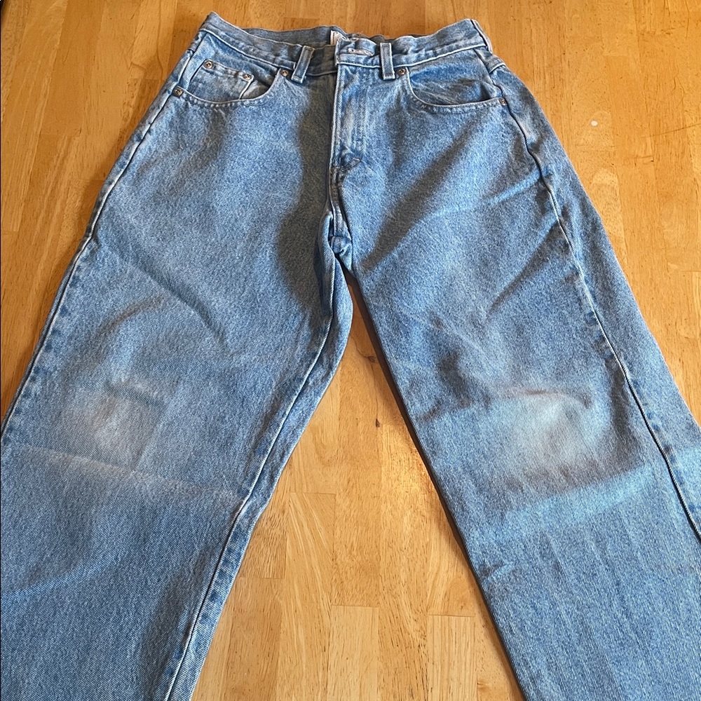 Classic Girl’s Blue Denim Relaxed Leg Jeans. Waist 26. Inner leg seam 30 inches